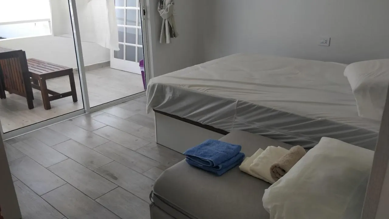 New Deluxe Sunny Bungalow Costa Adeje  Spagna