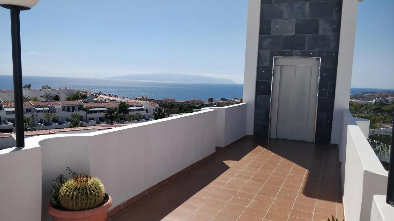 Villa New Deluxe Sunny Bungalow Costa Adeje  Spagna